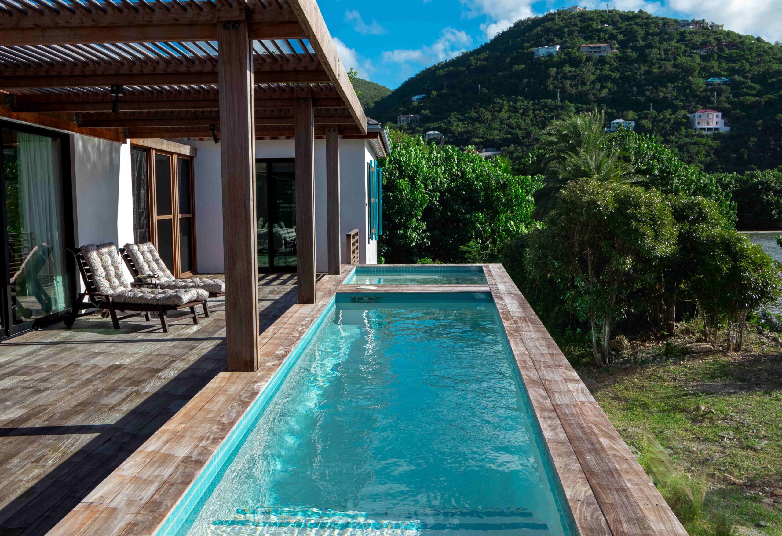 Pool 10